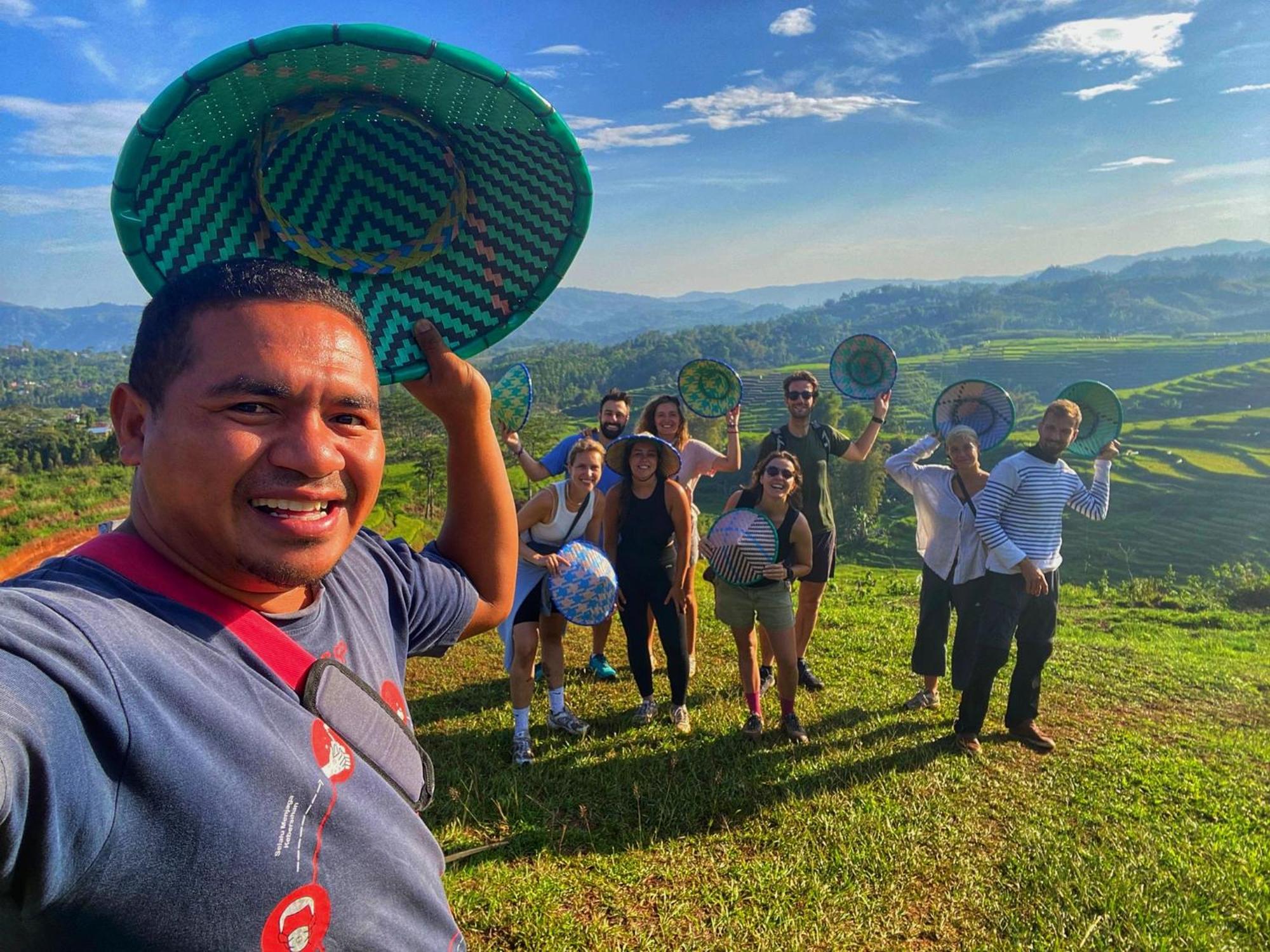 Sun Rice Homestay Ruteng Kültér fotó